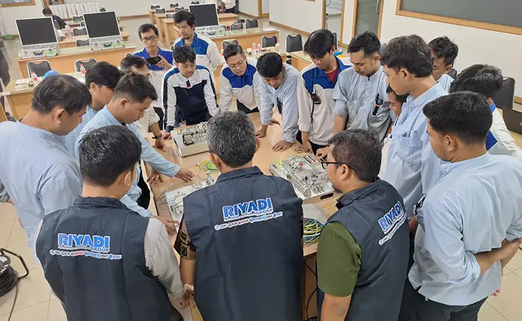 riyadi-group-gelar-training-produk-smc-pneumatic-untuk-pt-suzuki-indonesia